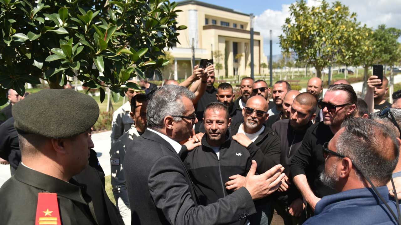 Meclis’te bekleyiş sürüyor