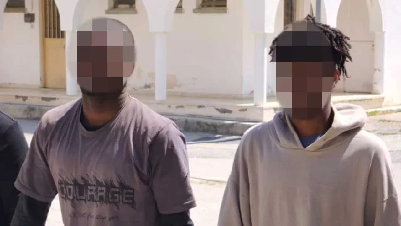 “Dekor Diye Aldım” Savunması: Evden Uyuşturucu ve El Bombası Çıktı