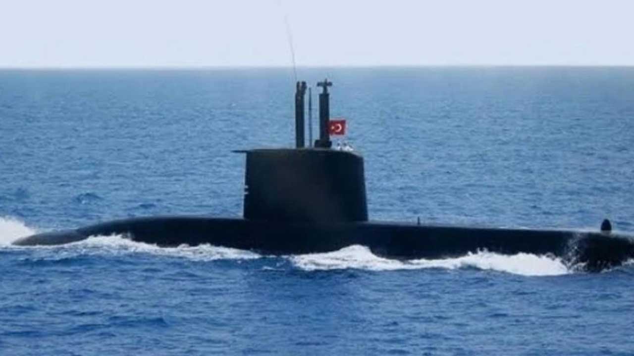 Deniz Kuvvetleri Komutanlığı'ndan bir denizaltı bir de hücumbot yarın KKTC'ye gelecek