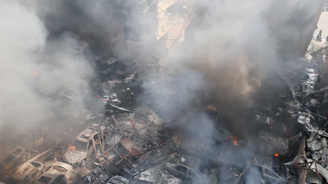 İsrail: Hizbullah lideri Kasım'ın yeğeni ve şahsi sekreteri öldürüldü