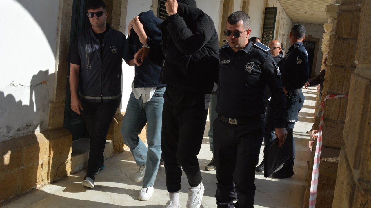 Uyuşturucu Sigara ve Şiddet: Biri Serbest, Biri Tutuklu