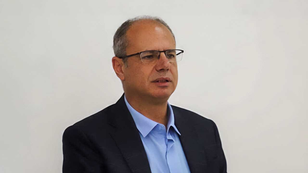 Özuslu: Londra’daki final maçı Kıbrıs’a örnek olsun