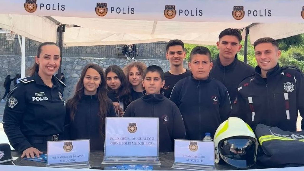 Lapta'daki kariyer gününde polis ve itfaiye meslekleri tanıtıldı
