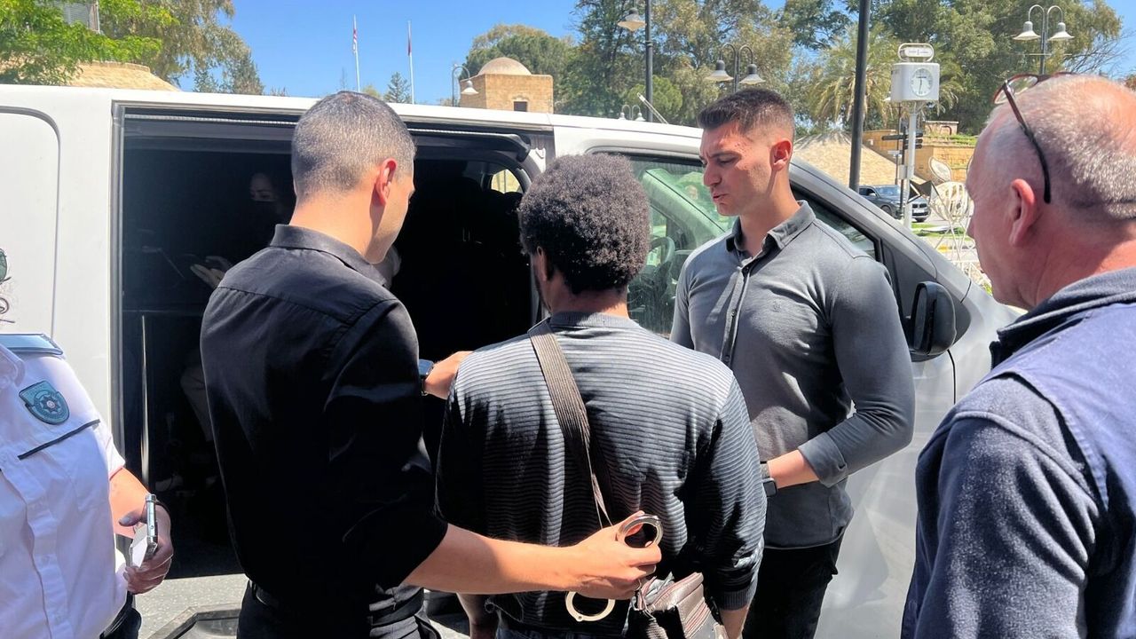 6 İlçede Eş Zamanlı Denetim: 9 Kişi Hakkında Deport İşlemi Başlatıldı