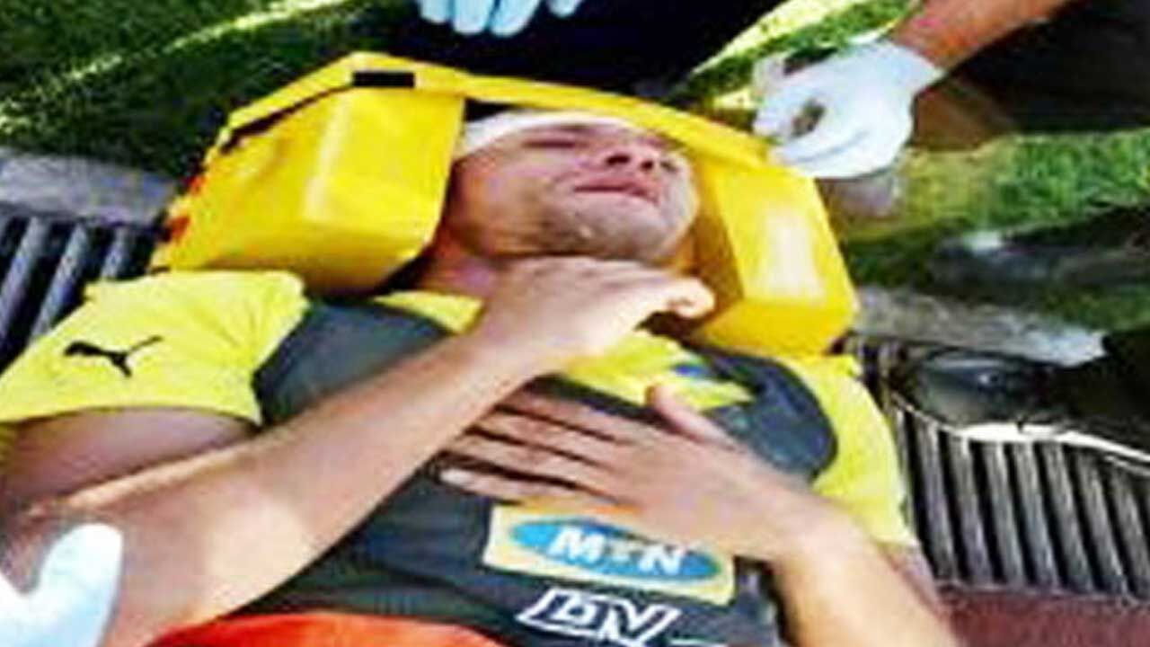 AEL-APOEL futsal karşılaşmasında olaylar çıktı