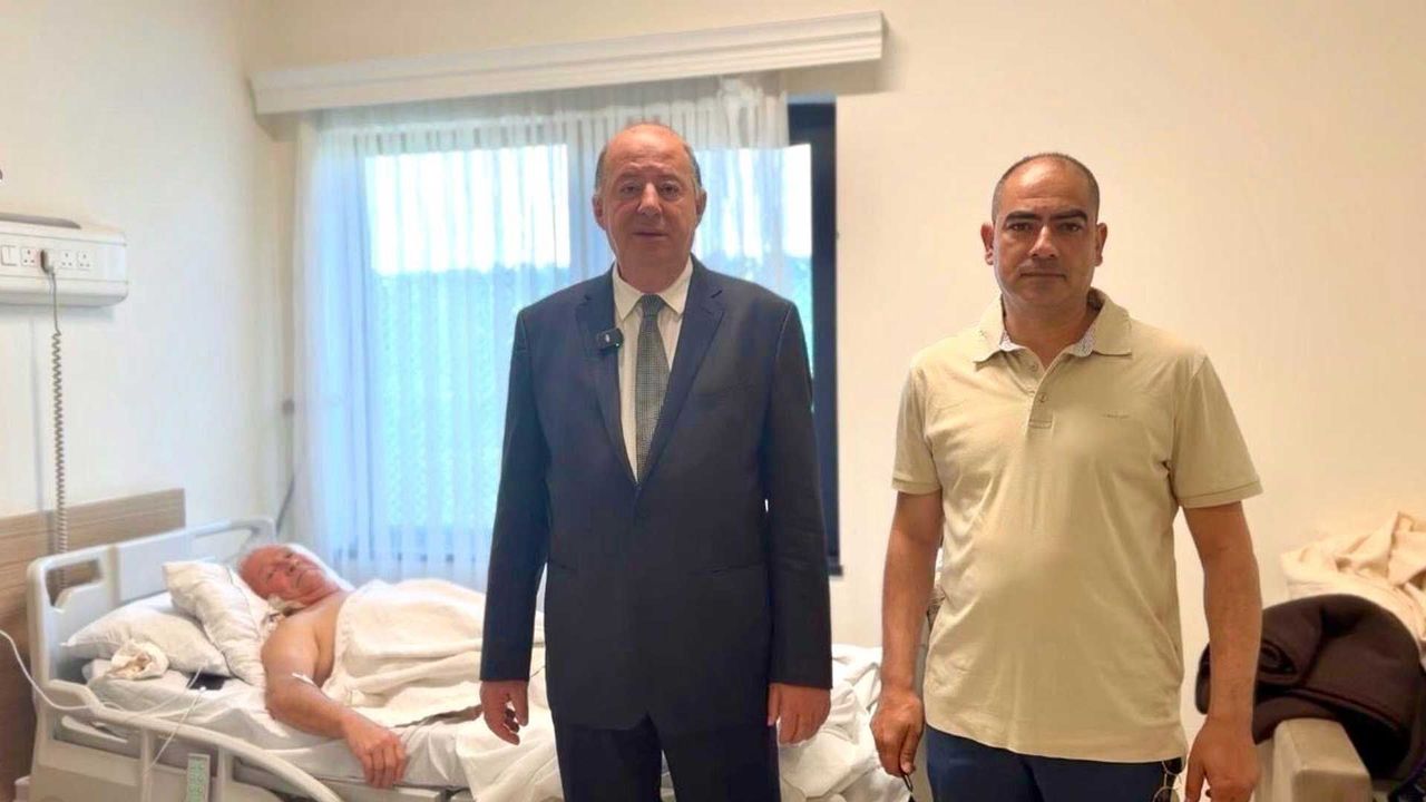 Nalbantoğlu Devlet Hastanesi’nde robotik cerrahiyle ilk prostat kanseri ameliyatı yapıldı