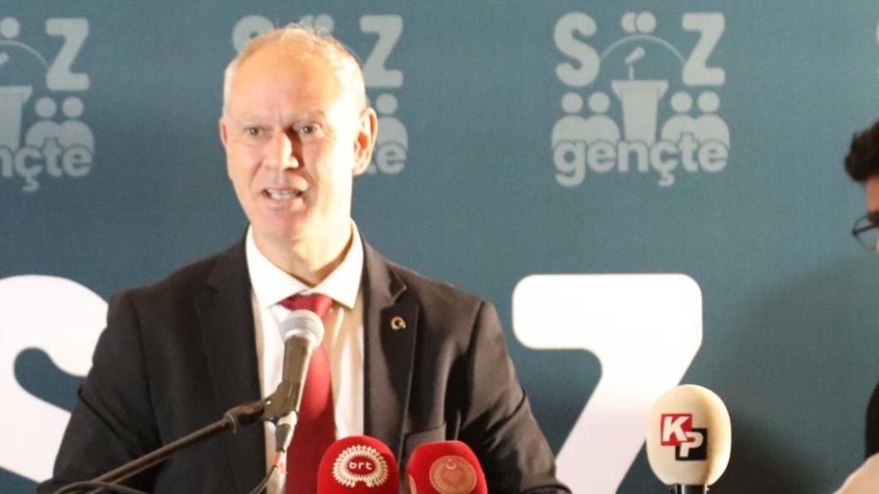 "Gençlerin Ülkede Kalması İçin Destekler Sürecek"