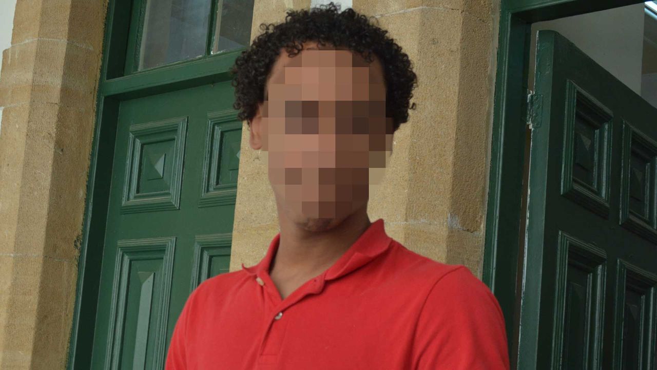 Trafik Kontrolünde Şüpheli Tavırlar Yakalattı
