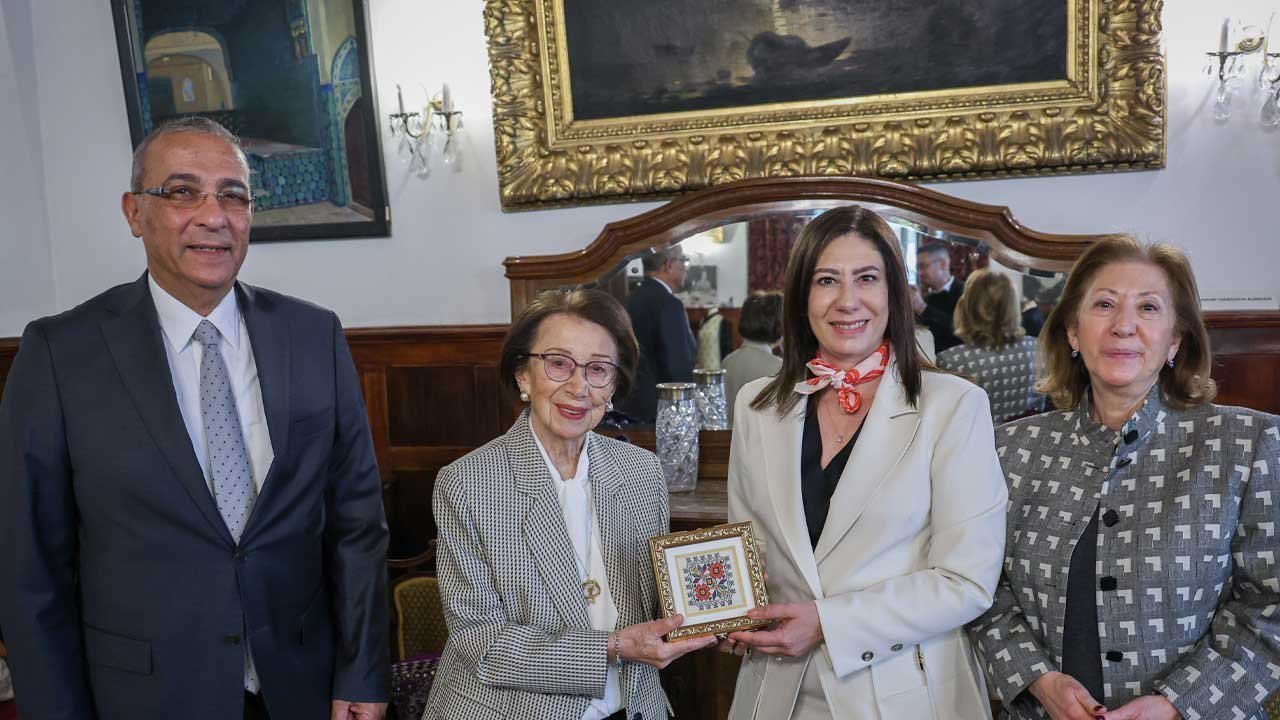 CTP Genel Başkanı İncirli Ankara’da Pembe Köşk’ü ziyaret etti