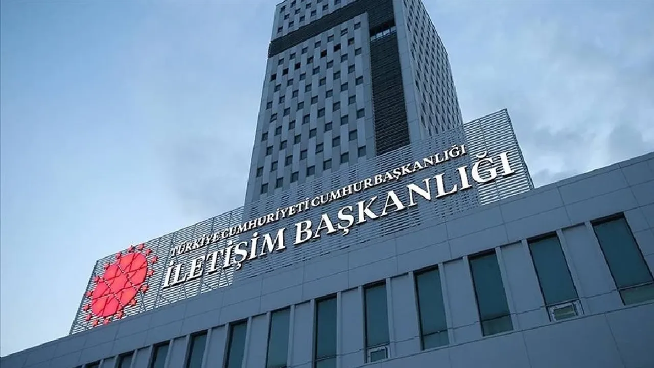 Türkiye Dezenformasyonla Mücadele Merkezi: Maçlardan önce İstiklal Marşı uygulaması kalkmadı