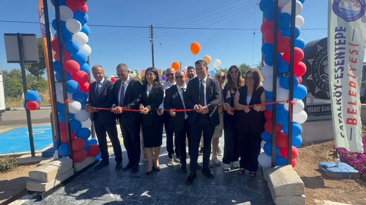 Çatalköy’de Dünya Çocuk Günü kapsamında Atatürk Büstü ve Yıldız Sanat Parkı açıldı
