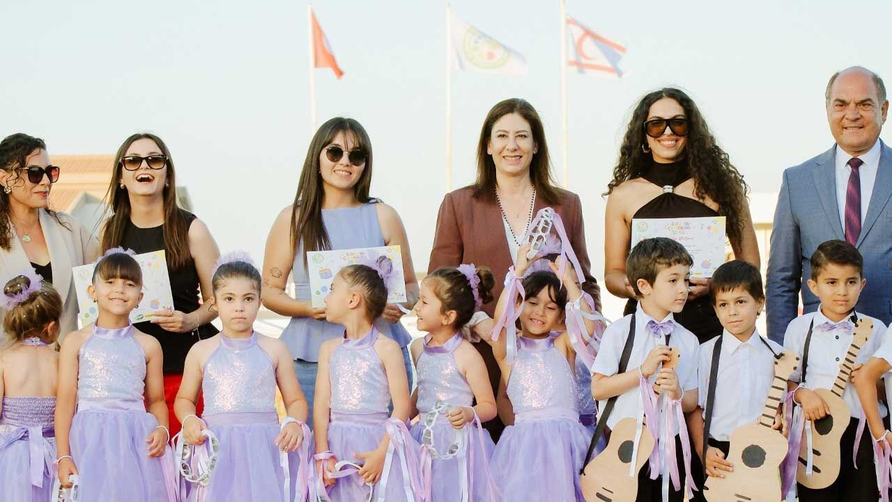 İncirli: Görevimiz gençlerimizin kendi memleketlerine güvenl