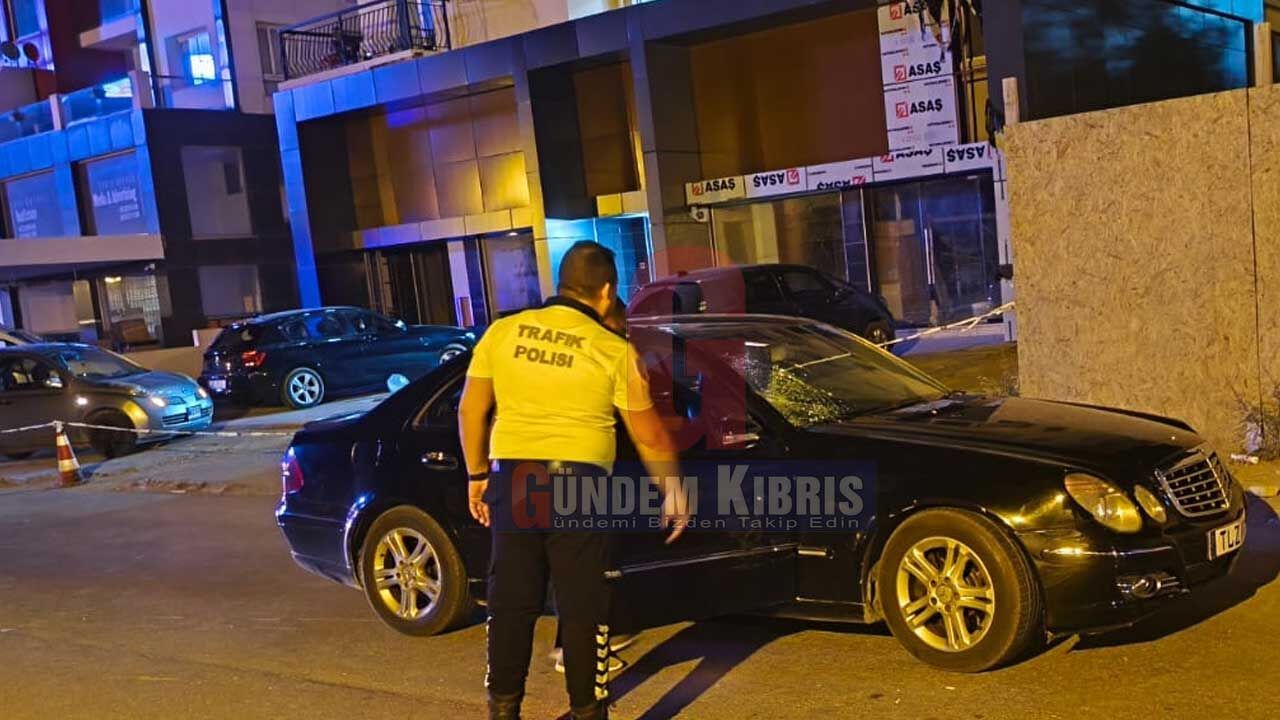 Araç Yol Ortasındaki Yayaya Çarptı: Bir Kişi Ağır Yaralı