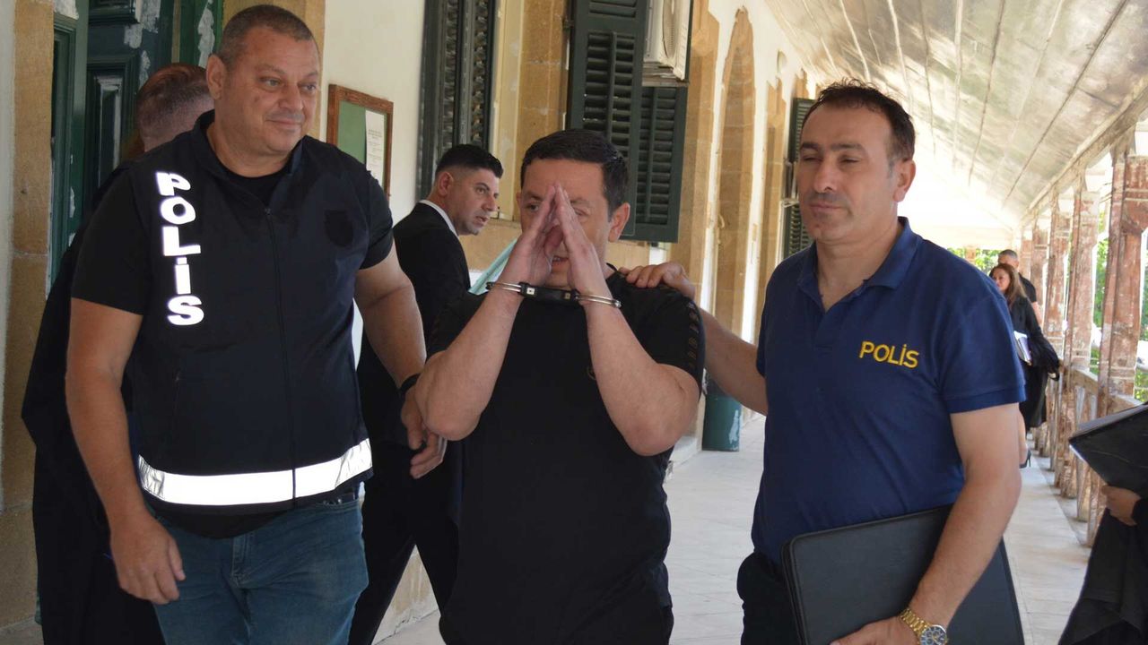 Sahte Sigorta Belgesiyle Geçişe 6 Ay Hapis