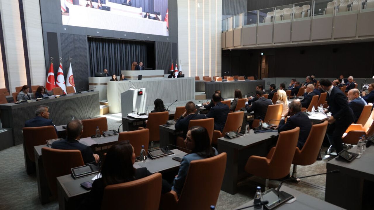 Meclis Genel Kurulu’nda onaya sunuşlar yapıldı
