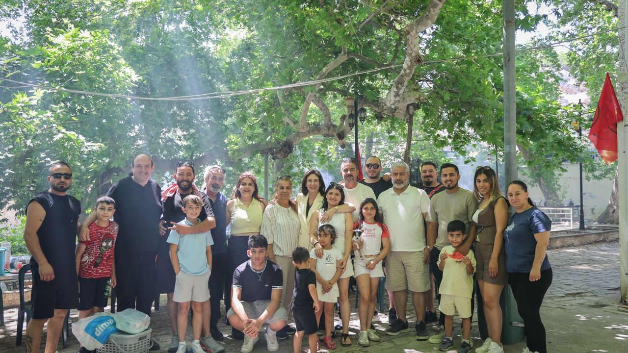 CTP Lefkoşa İlçesi Ocak Örgütleri piknikte bir ara
