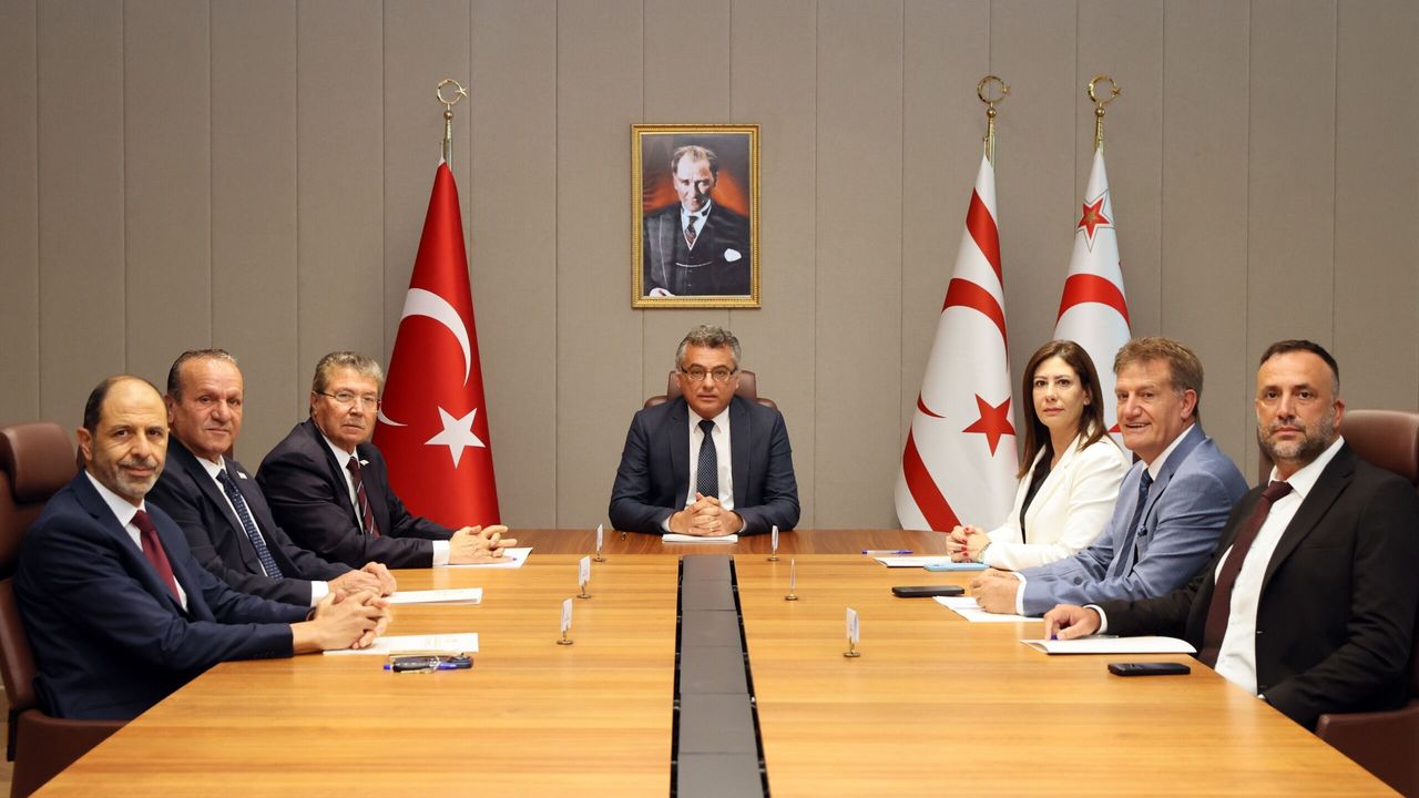 "Siyasi Partiler Konseyi" toplantısı başladı