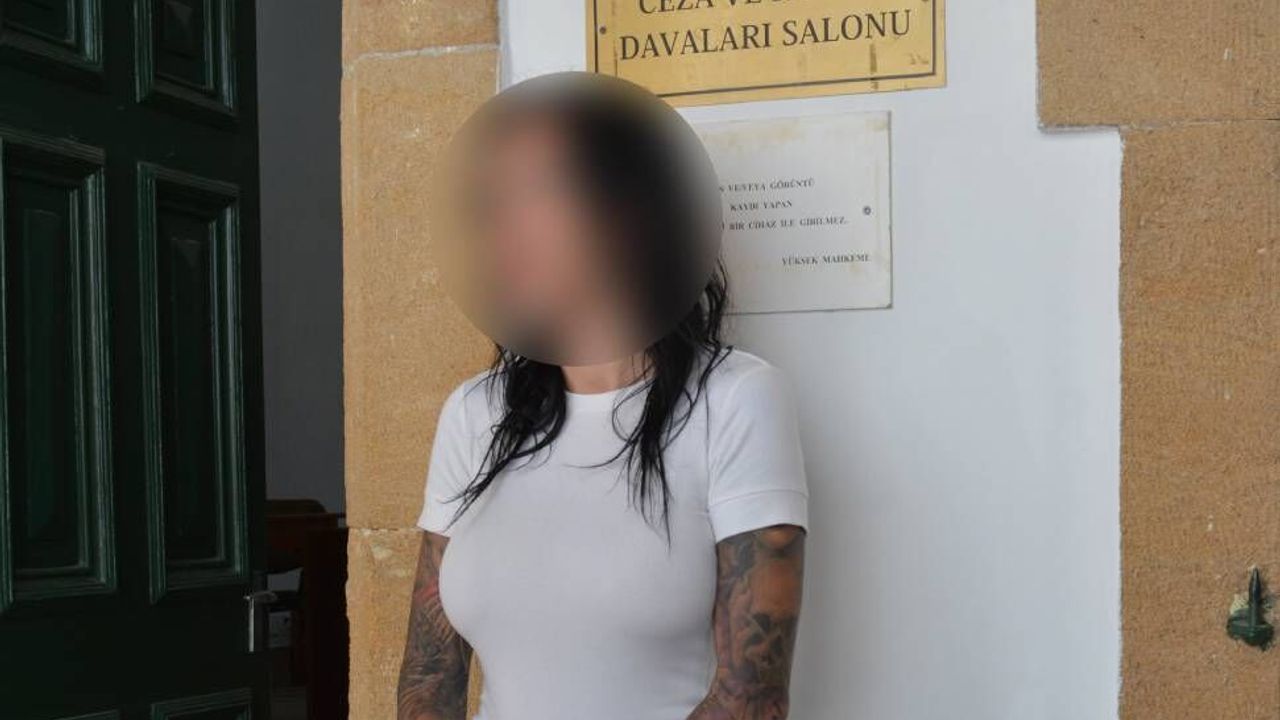 Eski erkek arkadaşına ait cinsel içerikli görüntüleri eşine gönderdi!