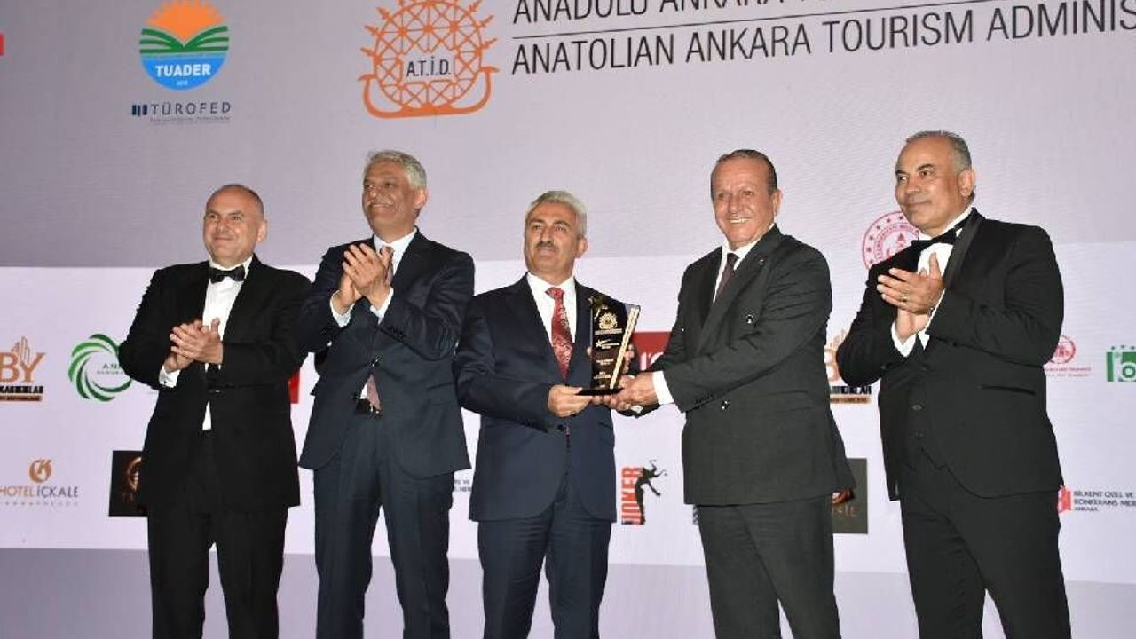 “Yılın Türk Dünyası Turizmi Onur Ödülü” Fikri Atao
