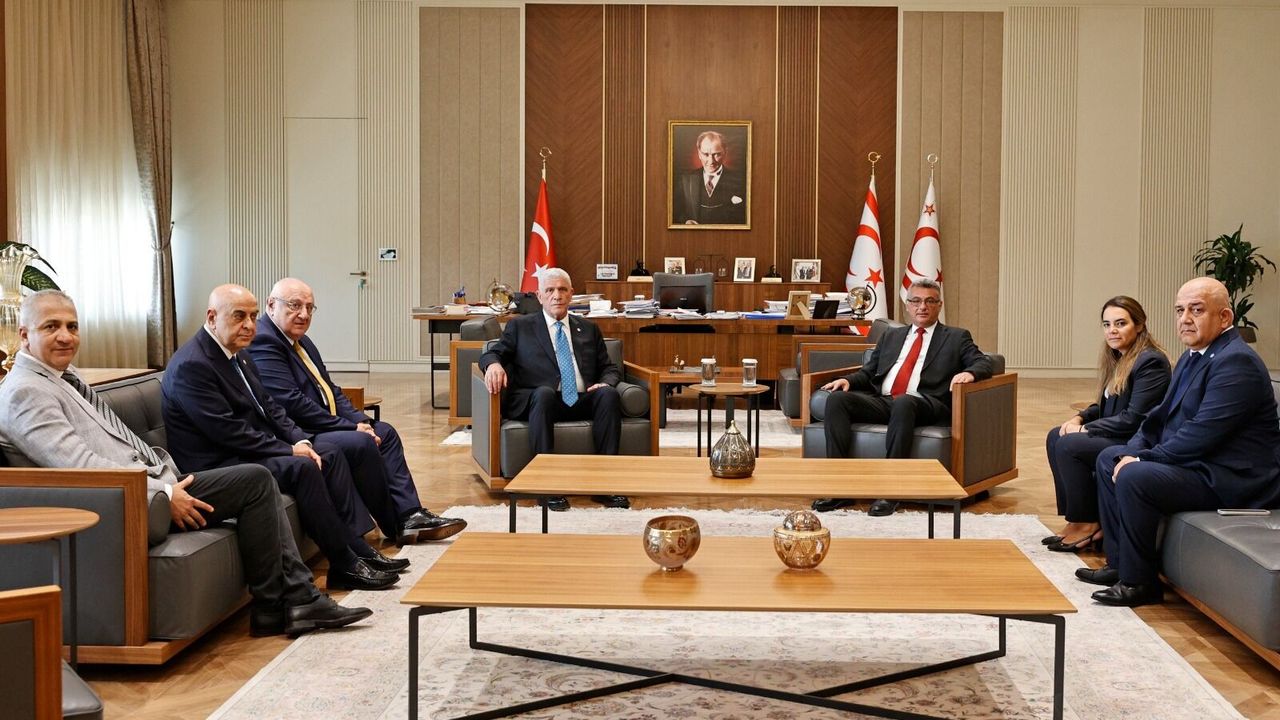 Erhürman, İYİ Parti Genel Başkanı Dervişoğlu ve beraberindeki heyeti kabul etti