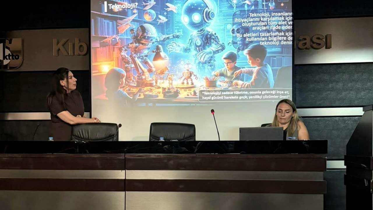 Sosyal Hizmetler Dairesi'nden çocuklara güvenli internet eğitimi