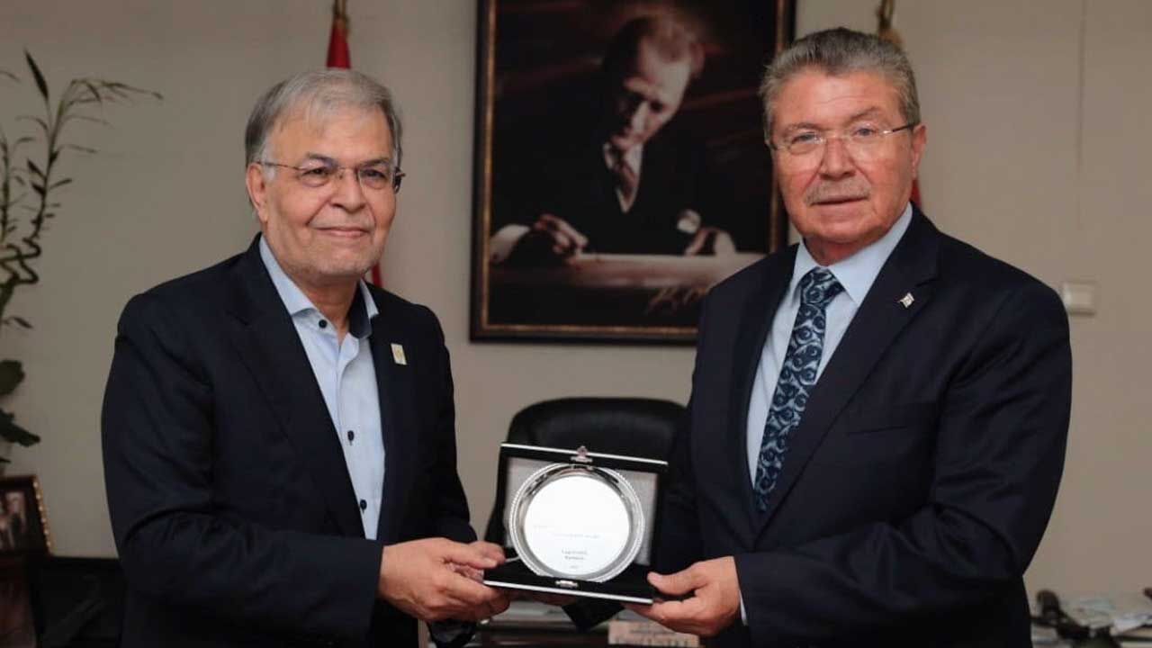 Üstel: İslam İşbirliği Teşkilatı ülkeleriyle dayanışmayı sürdüreceğiz