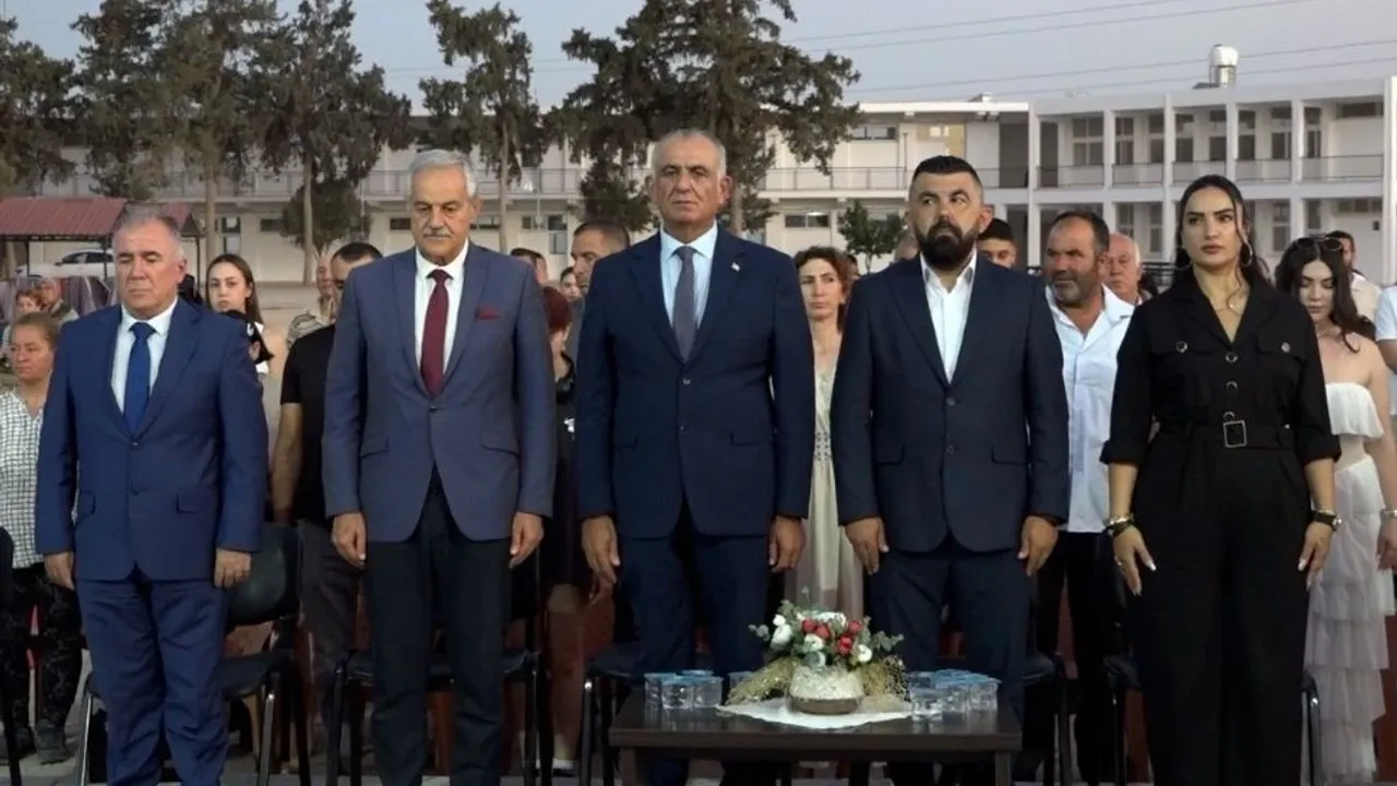 Güçlendirme çalışmaları tamamlanan Cumhuriyet Lisesi yeniden eğitime kazandırıldı