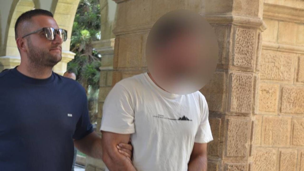 1,1 milyon TL değerinde gümrüksüz kuyruk yağı, balık ve karides!