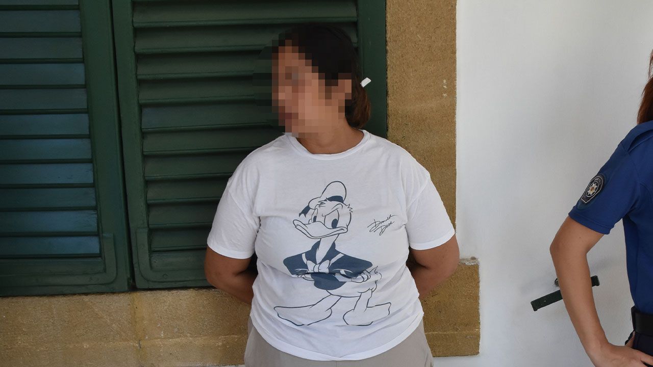 Temizlik için girdiği evlerden 250 bin TL’lik eşya sirkat etti!