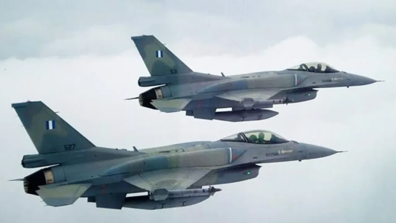 Larnaka bölgesi üzerinde uçan Yunan F-16’lar endişeye neden oldu