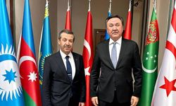 Ertuğruloğlu, TDT Genel Sekreteri Ömüraliyev ile bir araya geldi