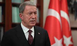 Hulusi Akar’dan AB’ye: Kıbrıs’ta iki devletli çözümü kabullenin