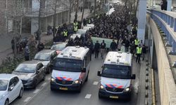 Hollanda’da Müslümanlar Kur'an-ı Kerim'e yönelik saldırıları protesto etti