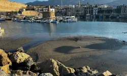 Girne Antik Liman’da deniz seviyesi çekildi