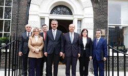 Cumhurbaşkanı Tatar, Türkiye Milli Eğitim Bakanı Özer’i kabul etti