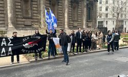 Cumhurbaşkanı Ersin Tatar Londra’da protesto edildi
