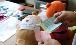 Çocukların depremzede çocuklara yazdığı notlar yürek ısıtıyor