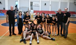 Kadınlar Açılış Kupası DAÜ’nün