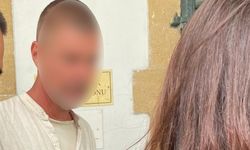 Kırmızı ışıkta geçti, 2 kişi yaralandı