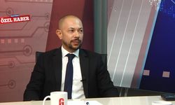 Dengiz Kürşat vatandaşı uyardı: Türk Lirası borçlanın