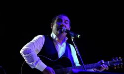 Mehmetçik Üzüm Festivalinde Ferhat Göçer sahne aldı