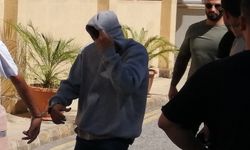 Genç adamın cebinden uyuşturucu çıktı...