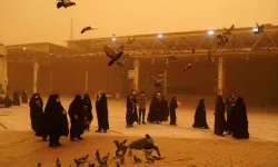 İran'da kum fırtınası: 2 bin 107 kişi hastanelere başvurdu