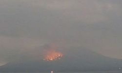 Japonya'daki Sakurajima Yanardağı patladı