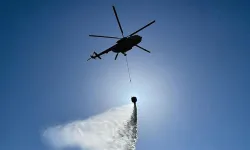 Güney Kıbrıs'a 18 mürettebatlı iki itfaiye helikopteri konuşlandırıldı