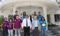Maliye Bakanı Berova, KKTC Taekwondo Milli takımını kabul etti...