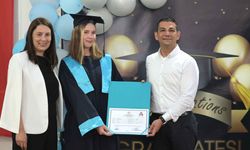 Dr. Suat Günsel Girne Koleji, ilk mezunlarını geleceğe uğurladı
