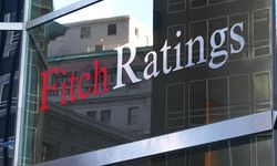 Fitch, Türkiye’nin kredi notunu yükseltti