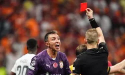 Galatasaray'da Muslera defteri kapanıyor: 2 milli kaleci transfer listesinde