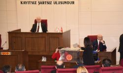 Meclis yeniden toplandı: Üçüncü tura geçildi